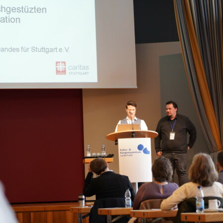 Herr Menne und Herr Stolz-Hoppmann vom Caritasverband Stuttgart